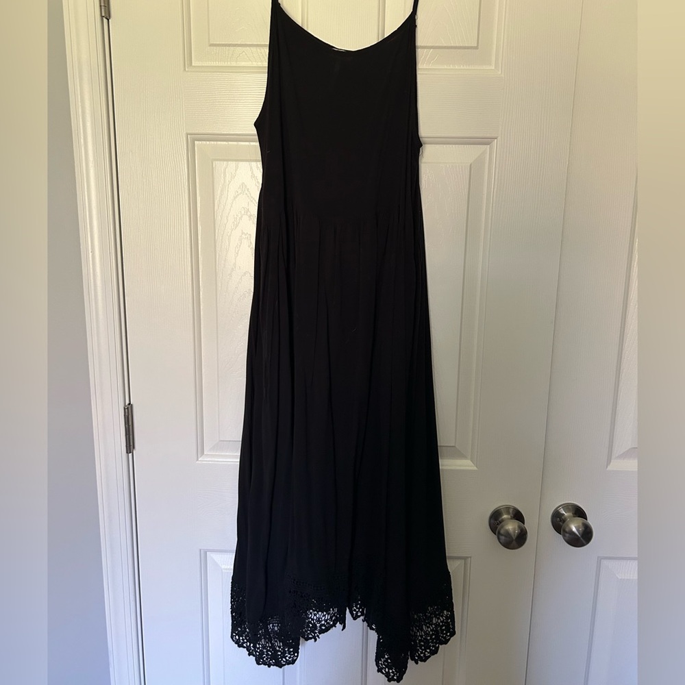 Elegant Black Maxi Dress with Crochet Hem